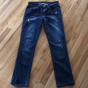 Joe’s jeans Beth style easy fit distressed jeans